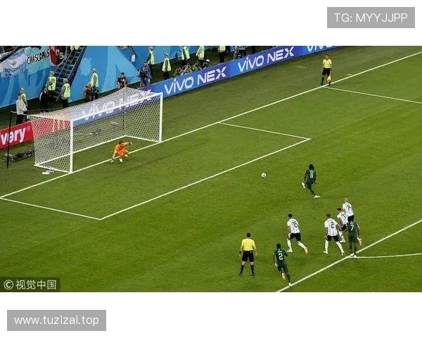 碾压局五射正零封+控球超六成完美制胜